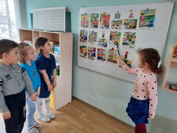 Обучение ПДД в детском саду – это жизненная необходимость!.